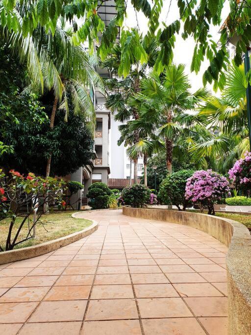 Malacca Mahkota Pool View Apartment Near A'Famosa & Jonker מראה חיצוני תמונה