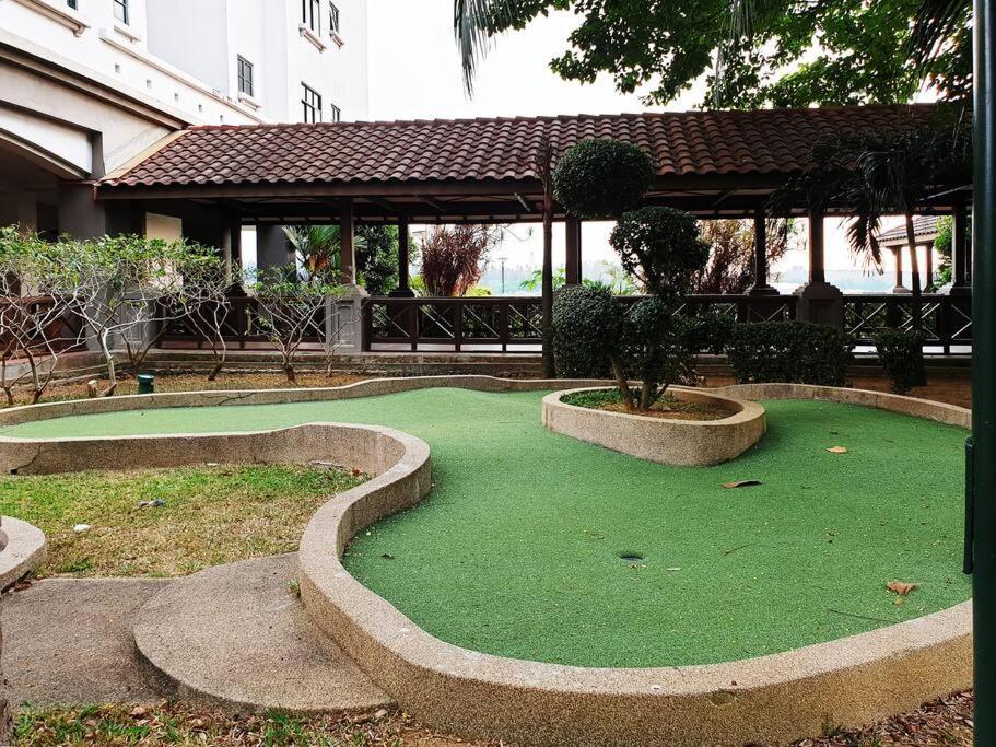 Malacca Mahkota Pool View Apartment Near A'Famosa & Jonker מראה חיצוני תמונה